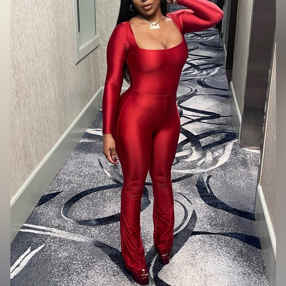 Red Naked Wardrobe Long Sleeve Bodysuit & Matching Leggings Set - Picture 2 of 2
